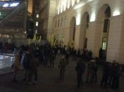 Вече на Майдане: произошли первые стычки