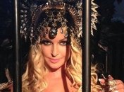 Анастасия Волочкова поделилась кадрами из своего 1-го клипа