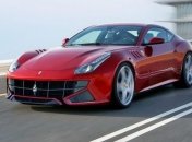 Компания Ferrari показала обновленную оптику для суперкара FF