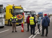 Блокуватимуть не лише кордон: польські фермери озвучили ще одну погану новину для України