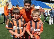 "Шахтер" пригласил на тренировку детей (Фото)