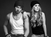 Улыбка, руки и глаза: на что обращают внимание девушки при первой встрече с парнем (Фото)