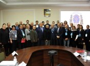 Учасники всеукраїнського круглого столу щодо механізмів фінансування виробництва і  переробки молока