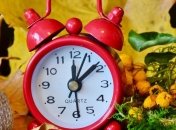 Переход на зимнее время в Украине: когда пройдет и как не навредить здоровью