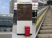 Спуск к платформе на эскалаторе длится 10 минут