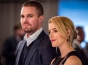 Марк Педовиц прокомментировал шансы на возвращение Эмили Бетт Рикардс в финале "Стрелы"