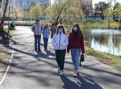 Дистанція, маски, антисептики: Степанов закликає не нехтувати карантинними правилами