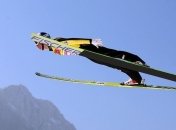 "Летающий лыжник" Моргенштерн совершил первые прыжки после травмы