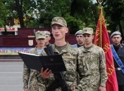 Під час воєнного стану строковиків в Україні не призивають