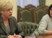 Гонтарева и Яресько о причинах обвала гривны