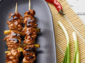 Курячий шашлик у медовому маринаді