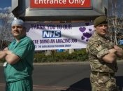 Covid-19 в Великобритании: власти задействовали военных для помощи медикам