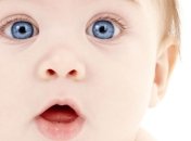 Когда можно начинать купать новорожденного?