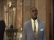 Компания Apple отменила премьеру фильма "Банкир" (Видео)