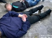 На Киевщине мужчины со стрельбой защищали пьяного товарища от патрульных (фото, видео)