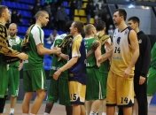 Суперлига. "Будивельник" берет лидерство в финальной серии 