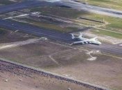 Появилось видео посадки в Австралии самого большого в мире самолета