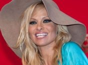 Памела Андерсон готовится к публикации книги о здоровом питании