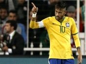 Фантомный гол Адриано в матче Турция - Бразилия (Видео)