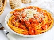 Вкусная паста в томатно-сливочном соусе