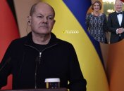 Жена Олафа Шольца — Бритта Эрнст