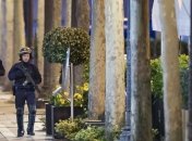 Нападение в Париже: установлена личность подозреваемого 