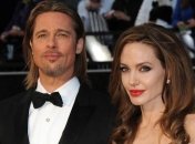 Кто же станет дизайнером свадебного платья Джоли?