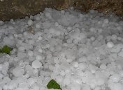 Зима в Калуше: в Ивано-Франковской области город засыпало градом