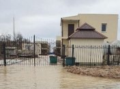 Шторм в Запорожской области: 40 человек отрезаны от суши (Фото, Видео)