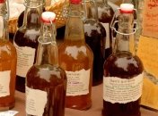 Врачи рассказали о пользе регулярного употребления яблочного уксуса