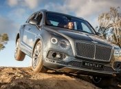 Автомобили Bentley теперь можно открывать и заводить с помощью Apple Watch