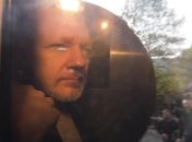 СМИ: Минюст США отправил в Великобританию запрос на экстрадицию Ассанжа 