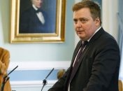 Исландский премьер грозит распустить парламент