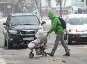 Водителей Киевской области предупреждают о снеге и гололеде