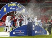 "Суонси" добыл первый в истории трофей