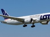 Еще одна авиакомпания возобновила полеты в Украину 