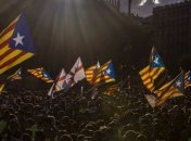 МИД рекомендует украинцам в Каталонии избегать мест скопления людей