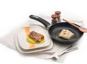 Филе палтуса с апельсиновой пыльцой и кремом из порея и картофеля