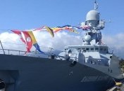На фоне кризиса в Черном море Россия перебросила в Крым малый ракетный корабль (фото и видео)