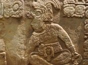 В Мексике выпущены пять новых серебряных монет в честь Чичен-Ица