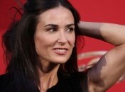 Деми Мур осталась без дизайнерских нарядов на $200 тыс