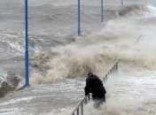 Германия готовится к встрече с ураганом "Зебине"