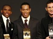 Роналдиньо вернется в игру в 2016