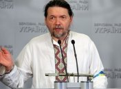 Бригинец: Песок для вертолетной площадки в Каневе везли из-под Одессы