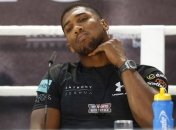 Соперник Кличко сделал своему первому тренеру роскошный подарок (Фото)