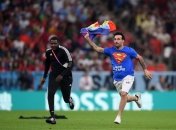 На ЧМ-2022 Супермен остановил матч и призвал спасти Украину (видео)