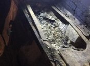 На Сумщине мужчина убил топором двух человек, а тела сжег в печке