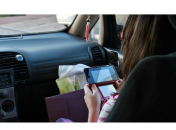 Почему нельзя возить детей на переднем сиденье