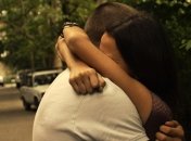 Объятия укрепляют доверие