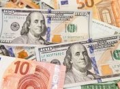 После выходных в Украине дорожает доллар: свежий курс валют 